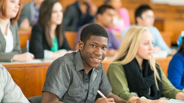 Gambar Artikel Proyek Praktis Sebagai Wahana Pengembangan Kompetensi Mahasiswa