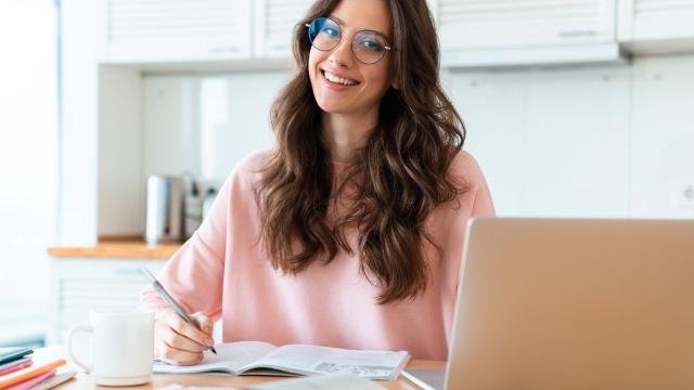 Gambar Artikel Peran Teman Sebaya Dalam Menjaga Kesehatan Mental Mahasiswa