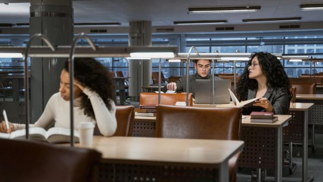 Mahasiswa Dan Pentingnya Kemampuan Berpikir Kritis Dalam Dunia Akademik