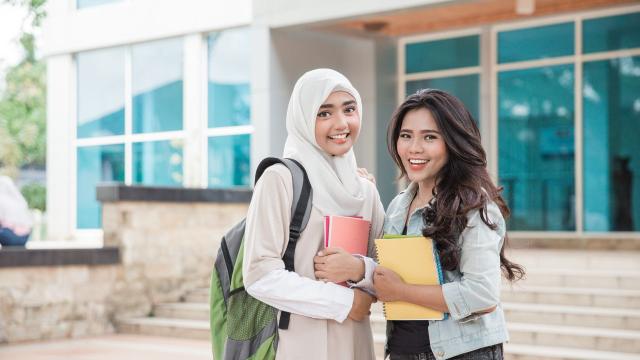 Gambar Artikel Mahasiswa Indonesia Dan Dinamika Pergaulan Di Lingkungan Kampus