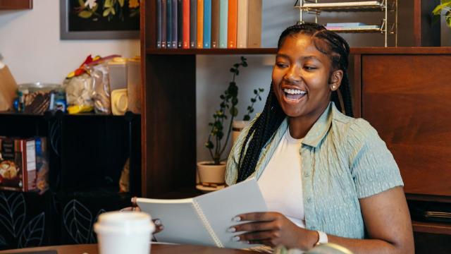 Mahasiswa Indonesia Dan Peran Penelitian Dalam Pengembangan Akademik