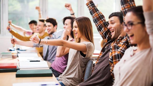 Gambar Artikel Mahasiswa Indonesia Dan Peran Pengembangan Soft Skills