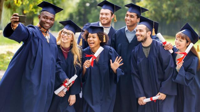 Sinergi Mahasiswa, Dosen, Dan Universitas Dalam Mewujudkan Pendidikan Tinggi Berkualitas