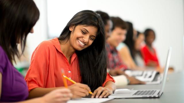 Gambar Artikel Mahasiswa Indonesia Dan Peran Universitas Dalam Penguatan Kesehatan Mental