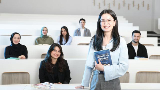 Gambar Artikel Mahasiswa Indonesia Dan Peran Universitas Dalam Menyiapkan Kesiapan Kerja Lulusan