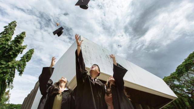 Kesiapan Mahasiswa Menghadapi Dunia Global: Tantangan Dan Strategi