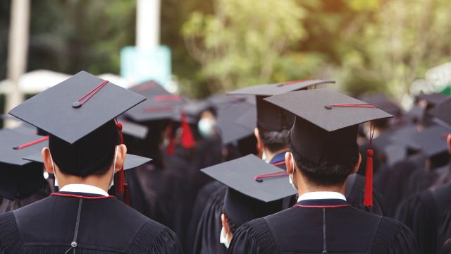 Gambar Artikel Mahasiswa Dan Tantangan Revolusi Industri Dalam Dunia Pendidikan Tinggi