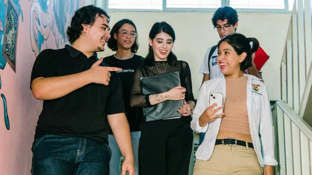 Mahasiswa Dan Keseimbangan Antara Prestasi Akademik Dan Kehidupan Sosial