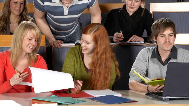 Mahasiswa Dan Penguatan Budaya Riset Di Lingkungan Universitas