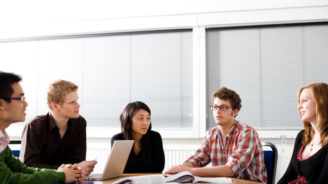 Gambar Artikel Mahasiswa Dan Strategi Meningkatkan Kemandirian Dalam Studi