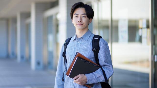 Peran Strategis Mahasiswa Dalam Penguatan Kualitas Pendidikan Tinggi Di Indonesia