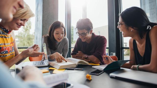 Gambar Artikel Inklusivitas Di Kampus: Tantangan Dan Peluang Bagi Mahasiswa Indonesia