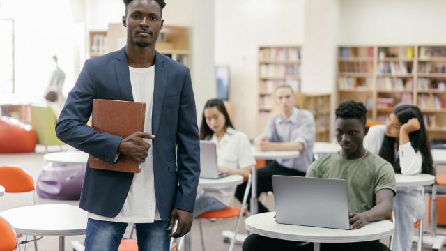 Gambar Artikel Transformasi Pendidikan Tinggi Di Indonesia Dan Dampaknya Bagi Mahasiswa