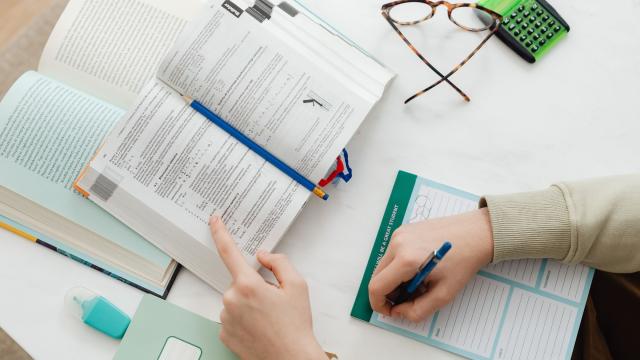 Gambar Artikel Mahasiswa Dan Peran Lingkungan Kampus Dalam Mendorong Kreativitas