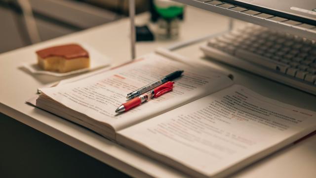 Gambar Artikel Mahasiswa Dan Tantangan Adaptasi Di Era Pendidikan Digital