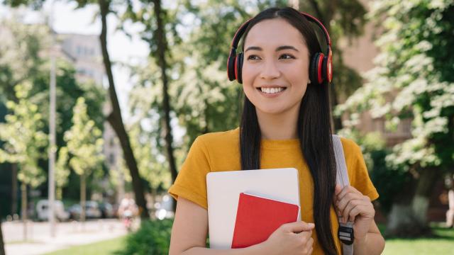 Gambar Artikel Mengukir Prestasi Dan Jati Diri Di Dunia Perguruan Tinggi Indonesia
