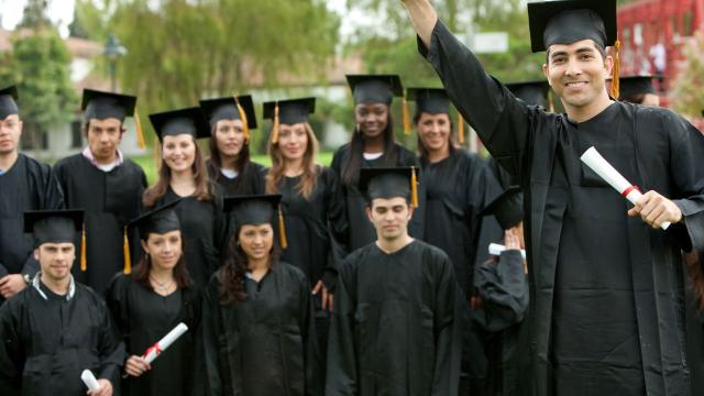 Gambar Artikel Membangun Jati Diri Di Tengah Dinamika Kampus Indonesia