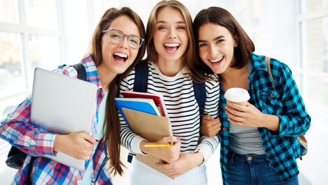 Gambar Artikel Mahasiswa Adaptif: Menyesuaikan Diri Dengan Perubahan Akademik Dan Sosial