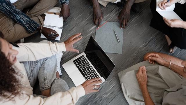 Gambar Artikel Mahasiswa Inovatif: Menciptakan Solusi Dan Kontribusi Positif