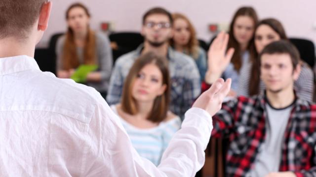 Gambar Artikel Mahasiswa Sebagai Subjek Pendidikan Dan Kehidupan Sosial Kampus