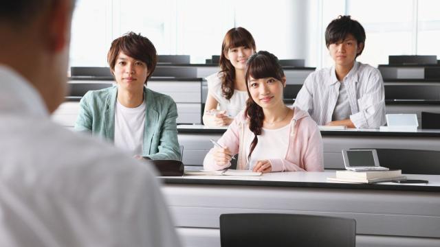 Gambar Artikel Mahasiswa Dan Penguatan Literasi Akademik Di Perguruan Tinggi