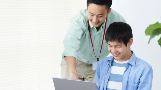 Mahasiswa, Lingkungan Kampus, Dan Pembentukan Sikap Sosial Yang Berimbang