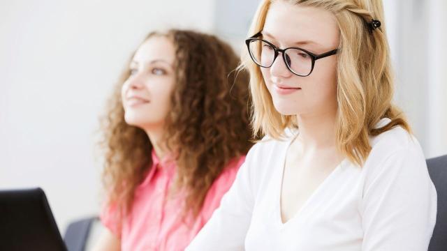 Gambar Artikel Menata Masa Depan Sejak Bangku Kuliah: Potret Kehidupan Mahasiswa Indonesia