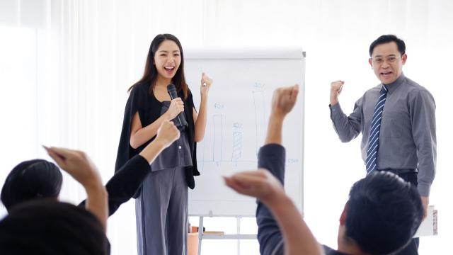 Mahasiswa, Tekanan Sosial, Dan Kesehatan Mental: Cerita Yang Sering Terabaikan