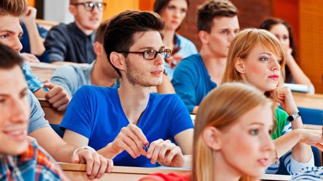 Gambar Artikel Kehidupan Mahasiswa Dan Seni Merawat Diri Di Tengah Kesibukan Kuliah