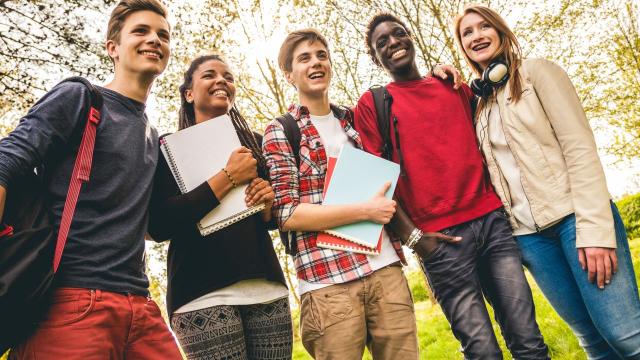 Gambar Artikel Mahasiswa Dan Tantangan Pendidikan Tinggi Di Indonesia: Antara Idealitas Dan Realitas Kampus