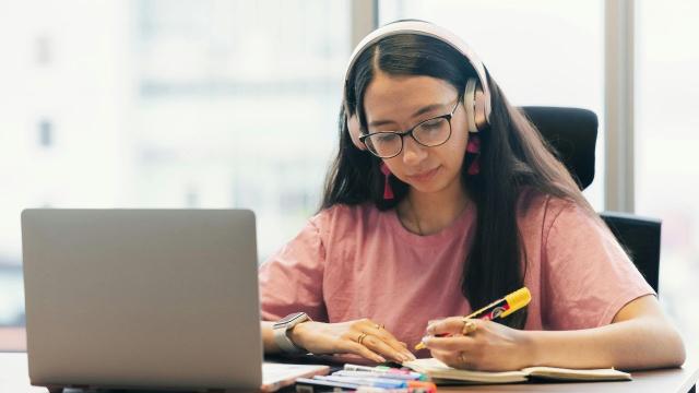 Gambar Artikel Mahasiswa Dan Pembentukan Etos Belajar Di Lingkungan Perguruan Tinggi