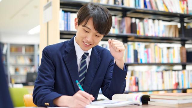 Mahasiswa Dan Kesiapan Karier: Menyiapkan Masa Depan Sejak Bangku Kuliah