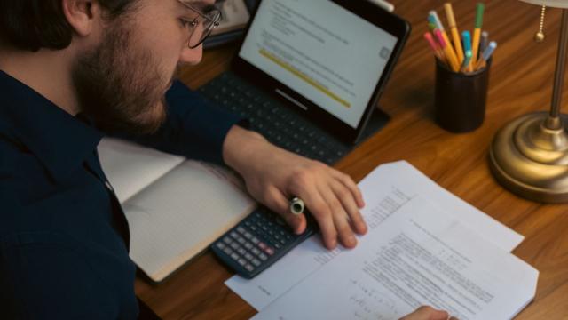 Gambar Artikel Mahasiswa Dan Kesehatan Mental: Tantangan Dan Peran Perguruan Tinggi Di Indonesia