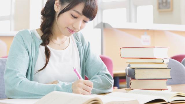 Gambar Artikel Mahasiswa Baru Dan Proses Adaptasi Di Lingkungan Perguruan Tinggi