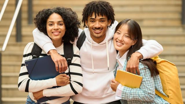 Gambar Artikel Menjadi Mahasiswa Mandiri: Tantangan Akademik, Nilai, Dan Kesehatan Di Era Perguruan Tinggi