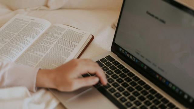 Mahasiswa Dan Proses Pembentukan Karakter: Akademik, Etika, Dan Kesehatan Sebagai Satu Kesatuan