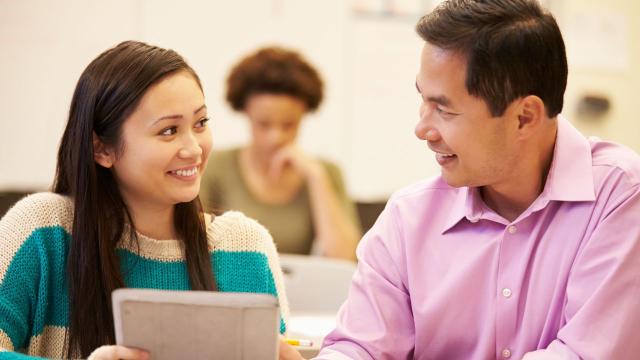 Gambar Artikel Mahasiswa Dan Tantangan Transisi Menuju Kedewasaan Akademik