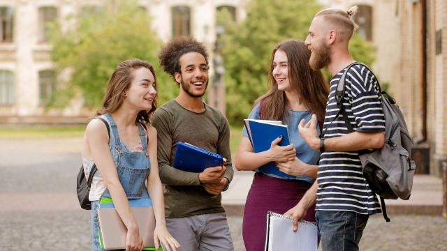 Gambar Artikel Mahasiswa Sebagai Subjek Pembelajaran: Penguatan Kurikulum Dan Karakter Di Pendidikan Tinggi Indonesia