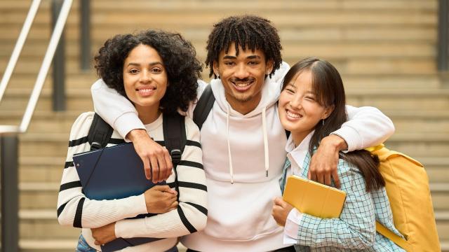 Gambar Artikel Mahasiswa Dan Transformasi Pendidikan Tinggi: Menyatukan Akademik, Karakter, Dan Inklusivitas