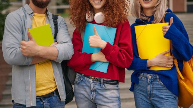 Mahasiswa Dalam Ekosistem Pendidikan Tinggi: Integrasi Kurikulum, Karakter, Dan Keberagaman