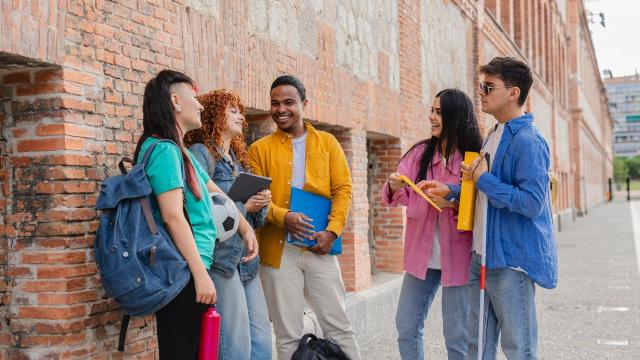 Gambar Artikel Peran Dosen Dalam Membentuk Karakter Dan Prestasi Mahasiswa