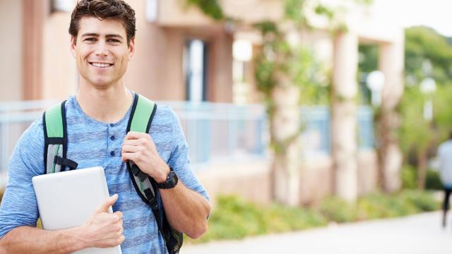 Gambar Artikel Budaya Diskusi Di Kalangan Mahasiswa: Antara Ideal Pemikiran Kritis Dan Realitas Kampus