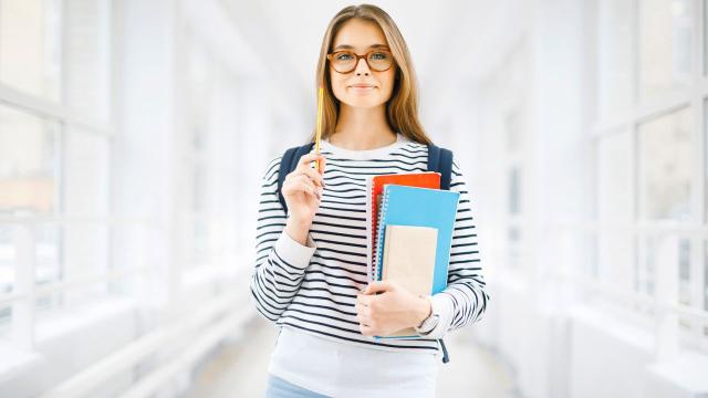 Gambar Artikel Perjalanan Mahasiswa Indonesia Dalam Lingkungan Kampus Dan Kehidupan Sehari-hari