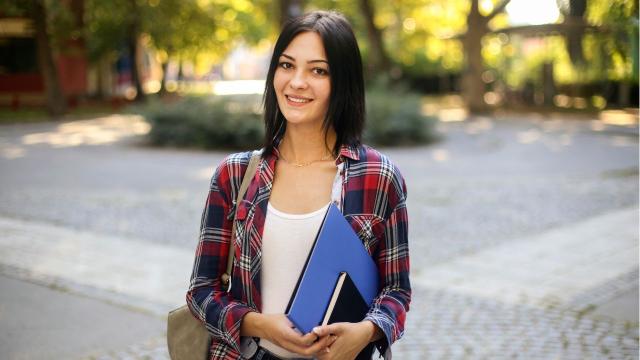 Gambar Artikel Dinamika Mahasiswa Indonesia Di Dunia Kampus Yang Semakin Kompleks