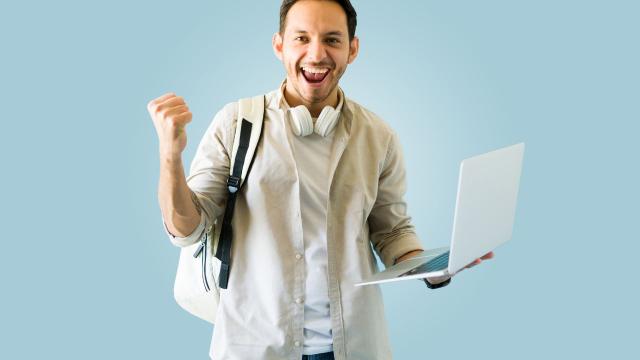 Potret Kehidupan Mahasiswa Indonesia: Antara Ilmu Pengetahuan Dan Kehidupan Sosial