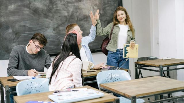 Gambar Artikel Mahasiswa Indonesia Dan Dinamika Kehidupan Akademik Di Perguruan Tinggi