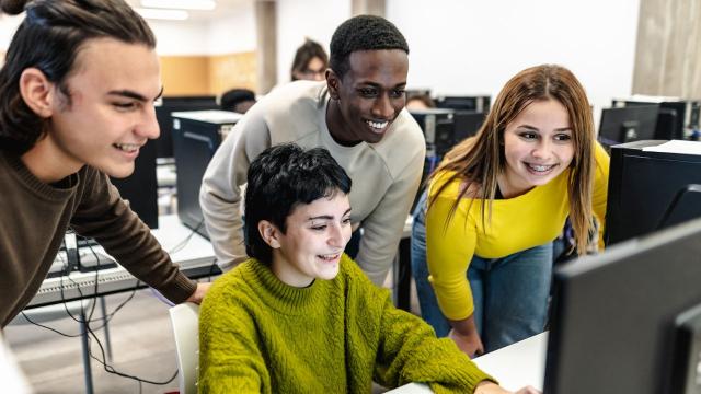 Gambar Artikel Kewirausahaan Mahasiswa Di Indonesia: Kreativitas, Inovasi, Dan Pembelajaran Mandiri