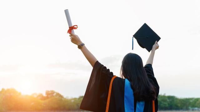 Gambar Artikel Dinamika Kehidupan Mahasiswa Baru Dalam Proses Adaptasi Kampus Di Indonesia