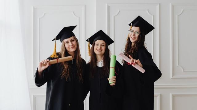 Gambar Artikel Potret Kehidupan Mahasiswa Indonesia: Antara Idealime Dan Realitas