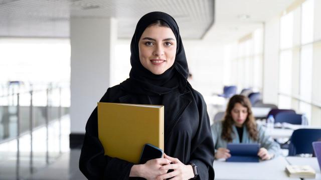 Dinamika Kehidupan Mahasiswa Indonesia: Belajar Mandiri Di Tengah Tantangan Kampus